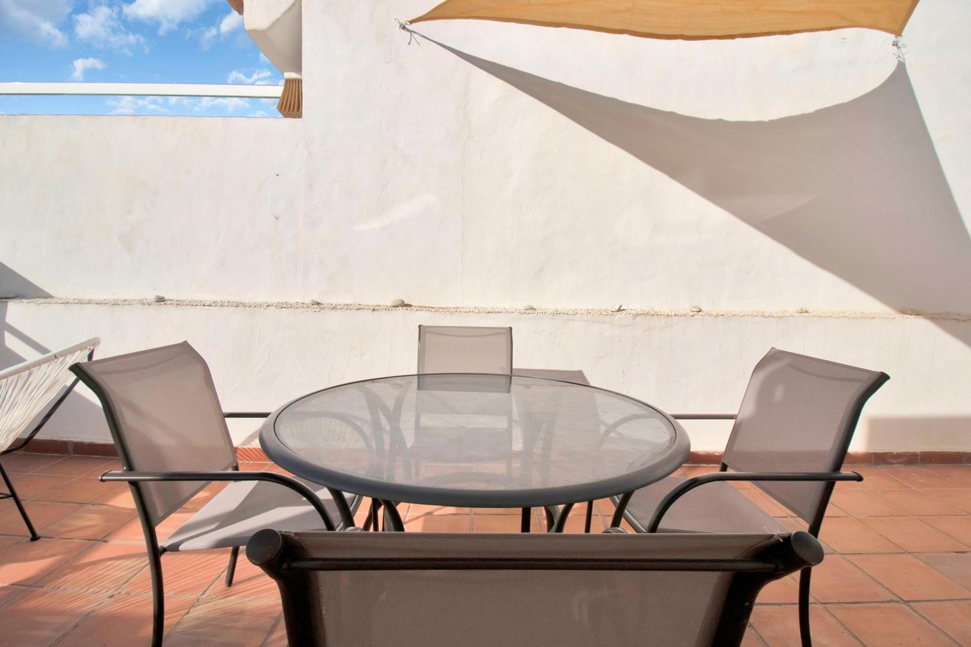 Duplex Estilo Boho Con Increible Terraza Y Vistas Al Mar En Estepona - Las Abejeras 609 Lägenhet Exteriör bild
