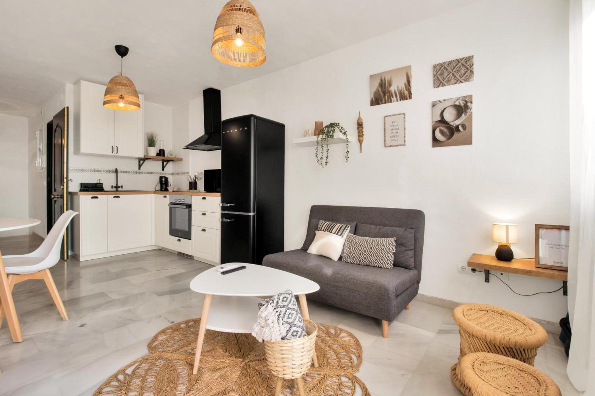 Duplex Estilo Boho Con Increible Terraza Y Vistas Al Mar En Estepona - Las Abejeras 609 Lägenhet Exteriör bild